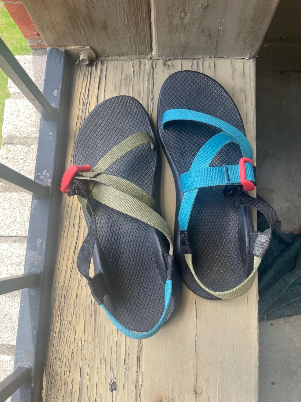 W12 Chacos